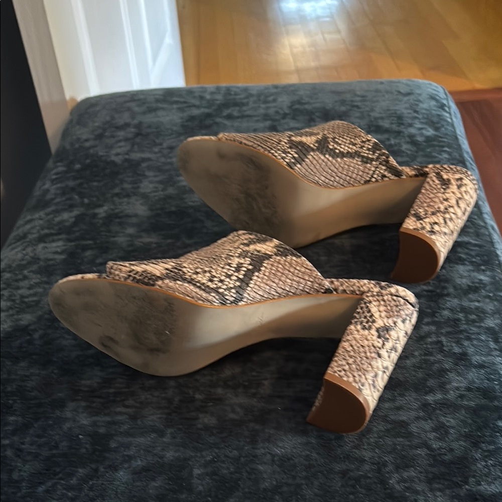 Steve Madden Snake Print Mules in Tan and Cream - Picture 4 of 6